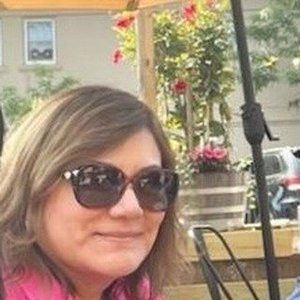 Meet your Posher, Edith